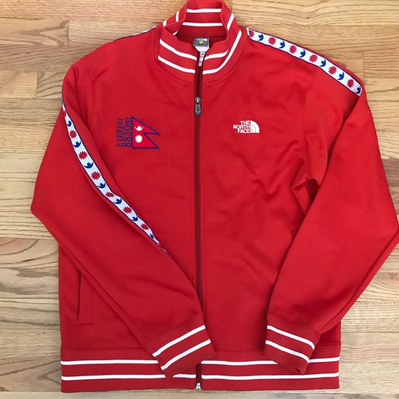 A5 Everest 885m Red Track Jacket 